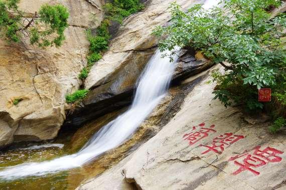 逃出昏暗的地下室2